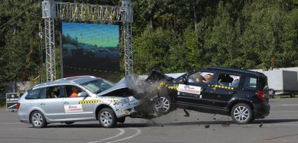 Skoda Superb Combi i Yeti crash test