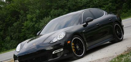 Porsche Panamera P680 Switzer